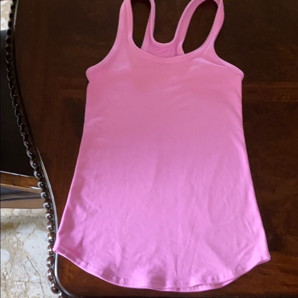 Lululemon tank lightly worn Sz 4/6